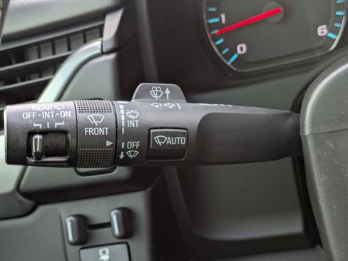 Used 2017 Chevrolet Tahoe LS w/ All-Season Package image 21