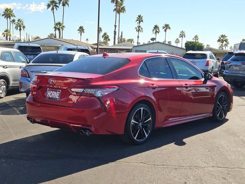 Used 2019 Toyota Camry XSE image 5