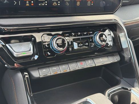 Used 2026 GMC Sierra 1500 AT4 w/ AT4 Premium Package image 27