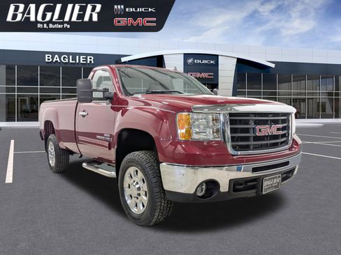 Used 2007 GMC Sierra 2500 SLE w/ Z71 Off-Road Package image 1