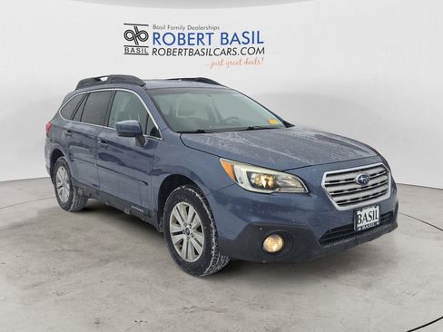 Used 2015 Subaru Outback 2.5i Premium image 7