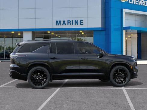 New 2026 Chevrolet Traverse RS image 5