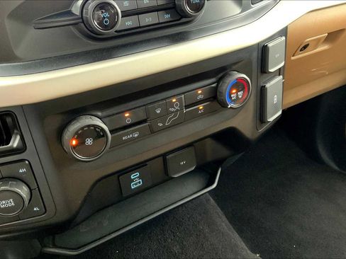 Used 2021 Ford F150 XLT image 33