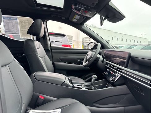 Used 2025 Hyundai Santa Cruz SEL image 25