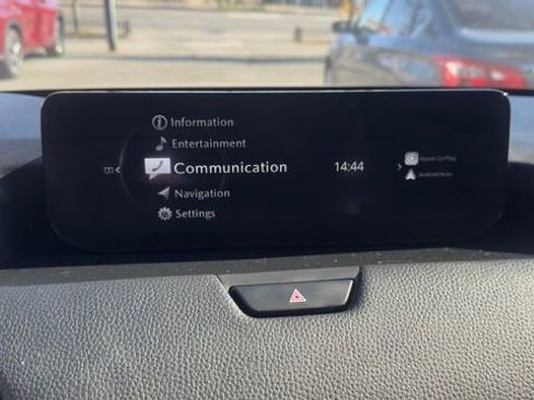 Used 2024 MAZDA CX-90 3.3 Turbo w/ Preferred Plus image 16