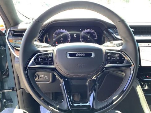 New 2026 Jeep Grand Cherokee Summit w/ Obsidian Package AWD/4WD image 11