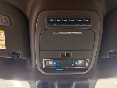 New 2026 Ford F250 4x4 Crew Cab Super Duty image 18