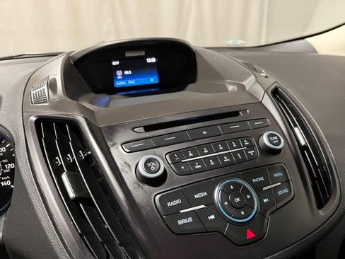 Used 2017 Ford Escape SE FWD image 14