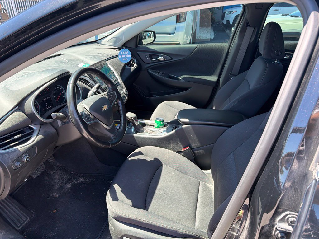 Used 2022 Chevrolet Malibu RS FWD image 14