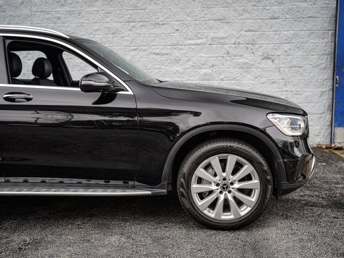 Used 2021 Mercedes-Benz GLC 300 4MATIC image 16