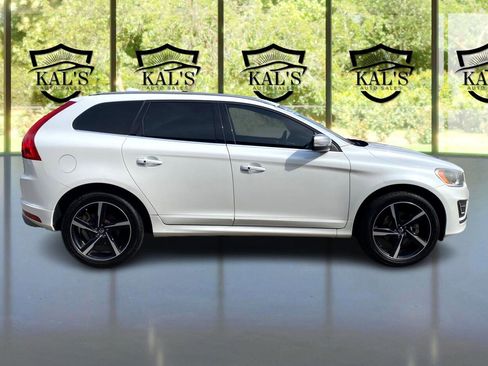 Used 2015 Volvo XC60 T6 R-Design Premier Plus image 4