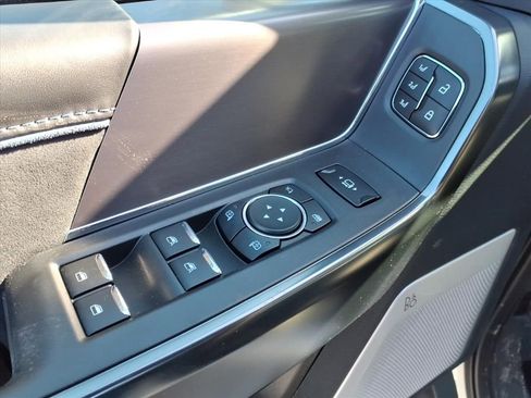 New 2026 Ford F350 Platinum w/ FX4 Off-Road Package image 20