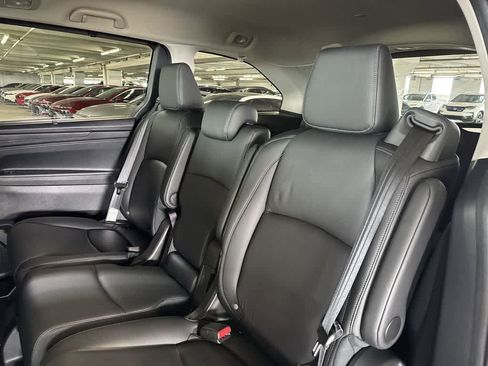 Used 2025 Honda Odyssey EX-L image 21
