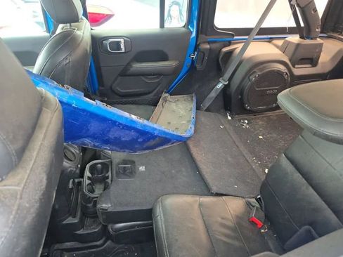 Used 2021 Jeep Wrangler Unlimited Sahara AWD/4WD image 7