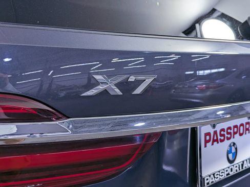 Used 2020 BMW X7 xDrive40i w/ Executive Package AWD/4WD image 11