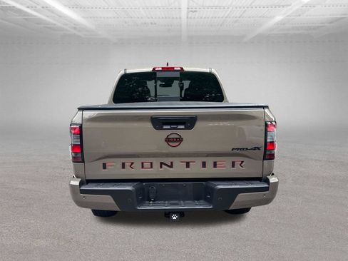 Used 2024 Nissan Frontier PRO-4X w/ Pro Convenience Package AWD/4WD image 8