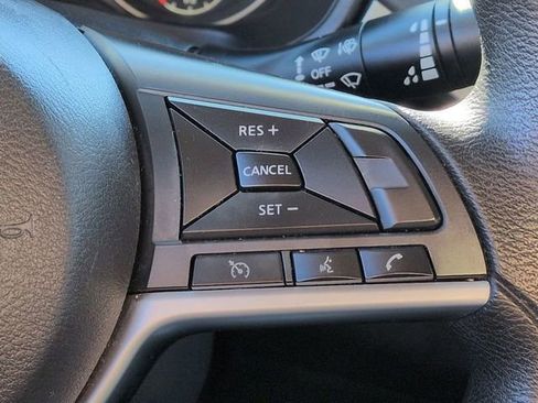 Used 2022 Nissan Altima 2.5 SV image 25