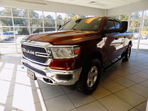 Used 2019 RAM 1500 Tradesman image 3