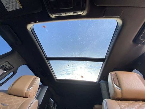 Used 2021 Cadillac Escalade ESV Sport w/ Driver Assist Tech Package image 15