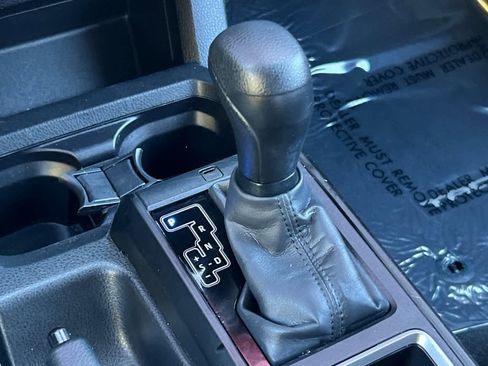 Certified 2022 Toyota Tacoma SR image 21