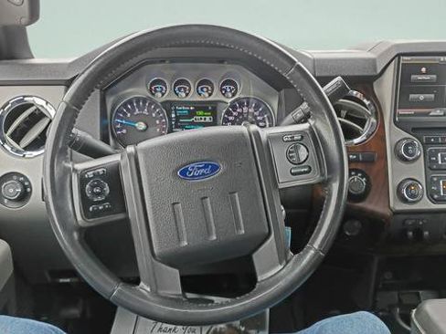 Used 2015 Ford F250 Lariat w/ Chrome Package image 13