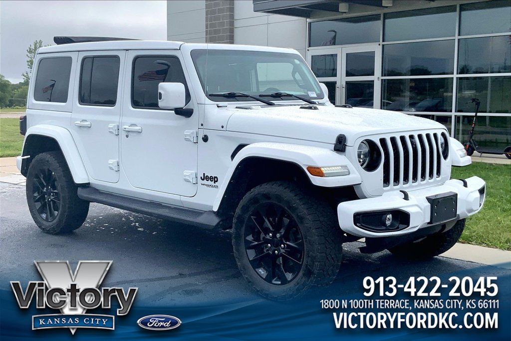 Used 2021 Jeep Wrangler Unlimited Sahara AWD/4WD image 1