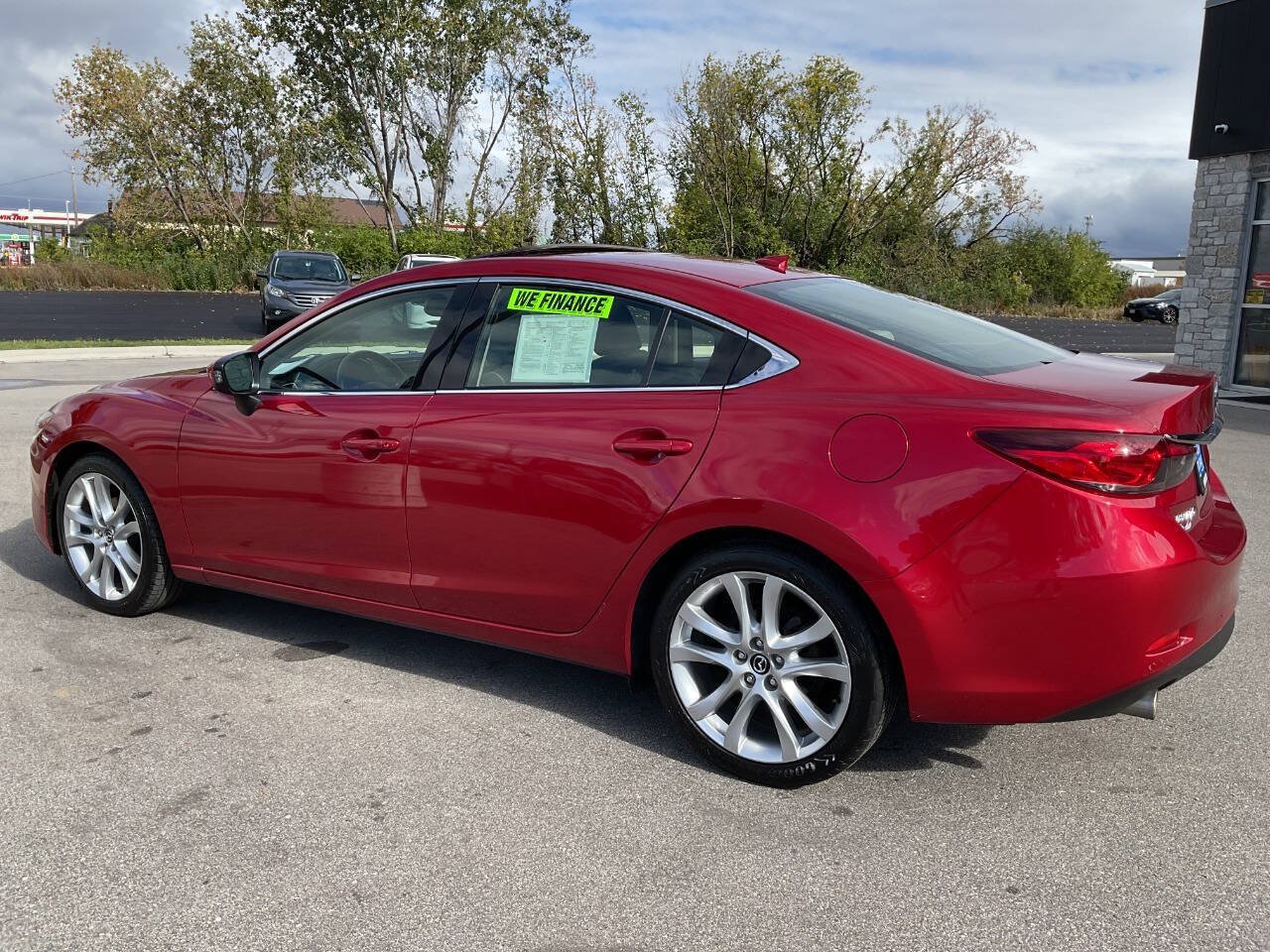 Used 2015 MAZDA MAZDA6 Touring w/ Touring Technology Package FWD image 4