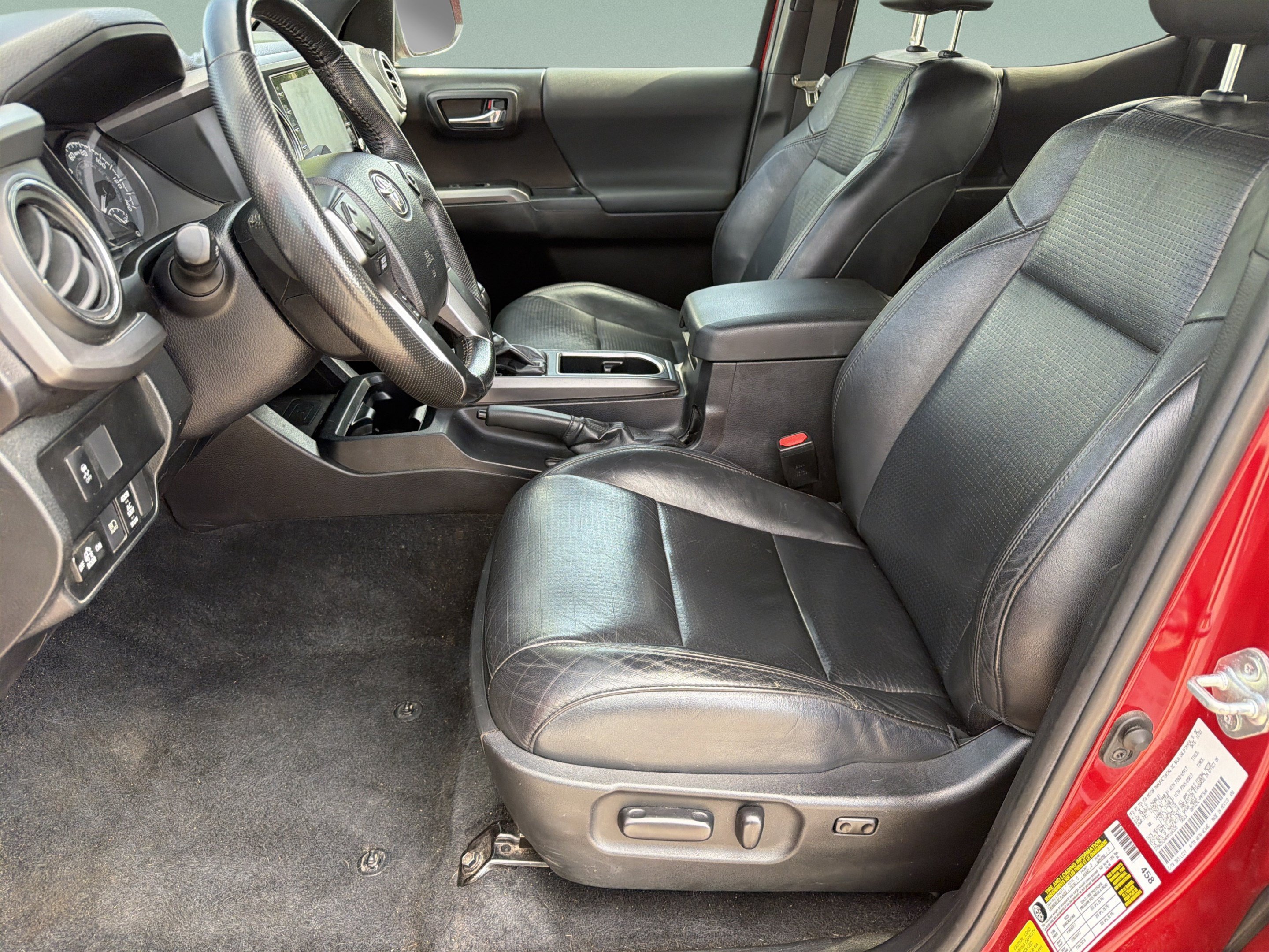 Used 2022 Toyota Tacoma TRD Sport w/ TRD Premium Sport Package RWD image 24