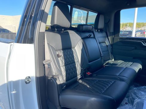 New 2025 Chevrolet Silverado 2500 LTZ w/ Trail Boss Package AWD/4WD image 88