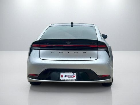 Used 2024 Toyota Prius Limited image 6