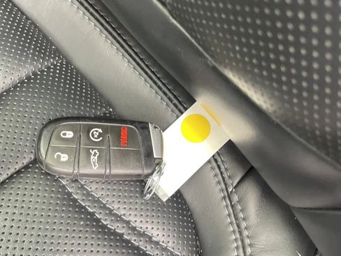 Used 2015 Chrysler 200 S w/ Navigation & Sound Group I image 30