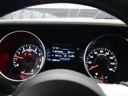 Used 2019 Ford Mustang GT image 15