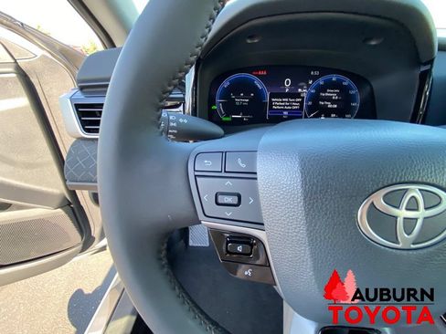 New 2026 Toyota Camry XLE AWD/4WD image 32