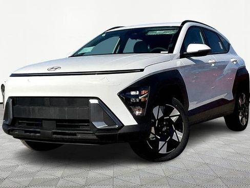 New 2025 Hyundai Kona SEL image 2
