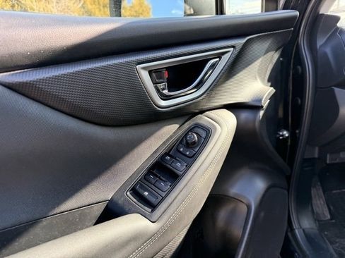 Used 2023 Subaru Forester Premium image 20