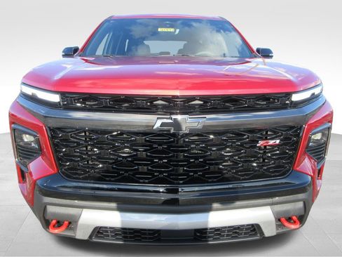 New 2026 Chevrolet Traverse Z71 w/ Driver Confidence Package image 8