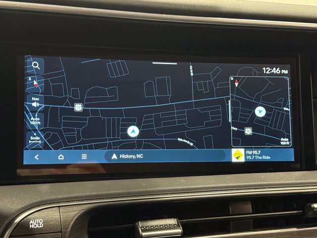 Used 2026 Hyundai Palisade SEL FWD image 23