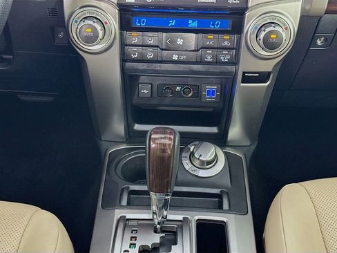 Used 2024 Toyota 4Runner Limited image 40