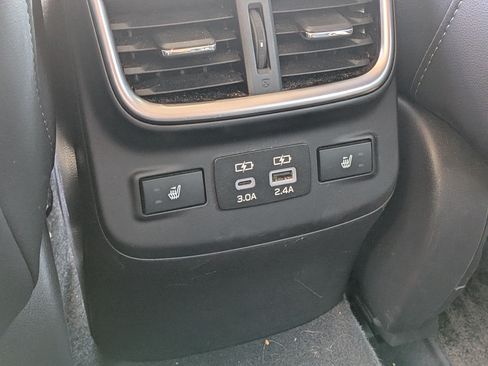 Used 2023 Subaru Outback Limited XT AWD/4WD image 14