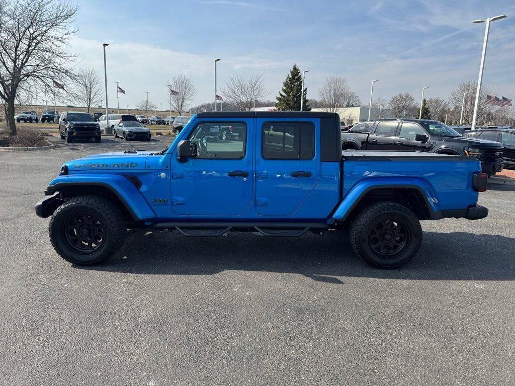 Used 2022 Jeep Gladiator Overland AWD/4WD image 4