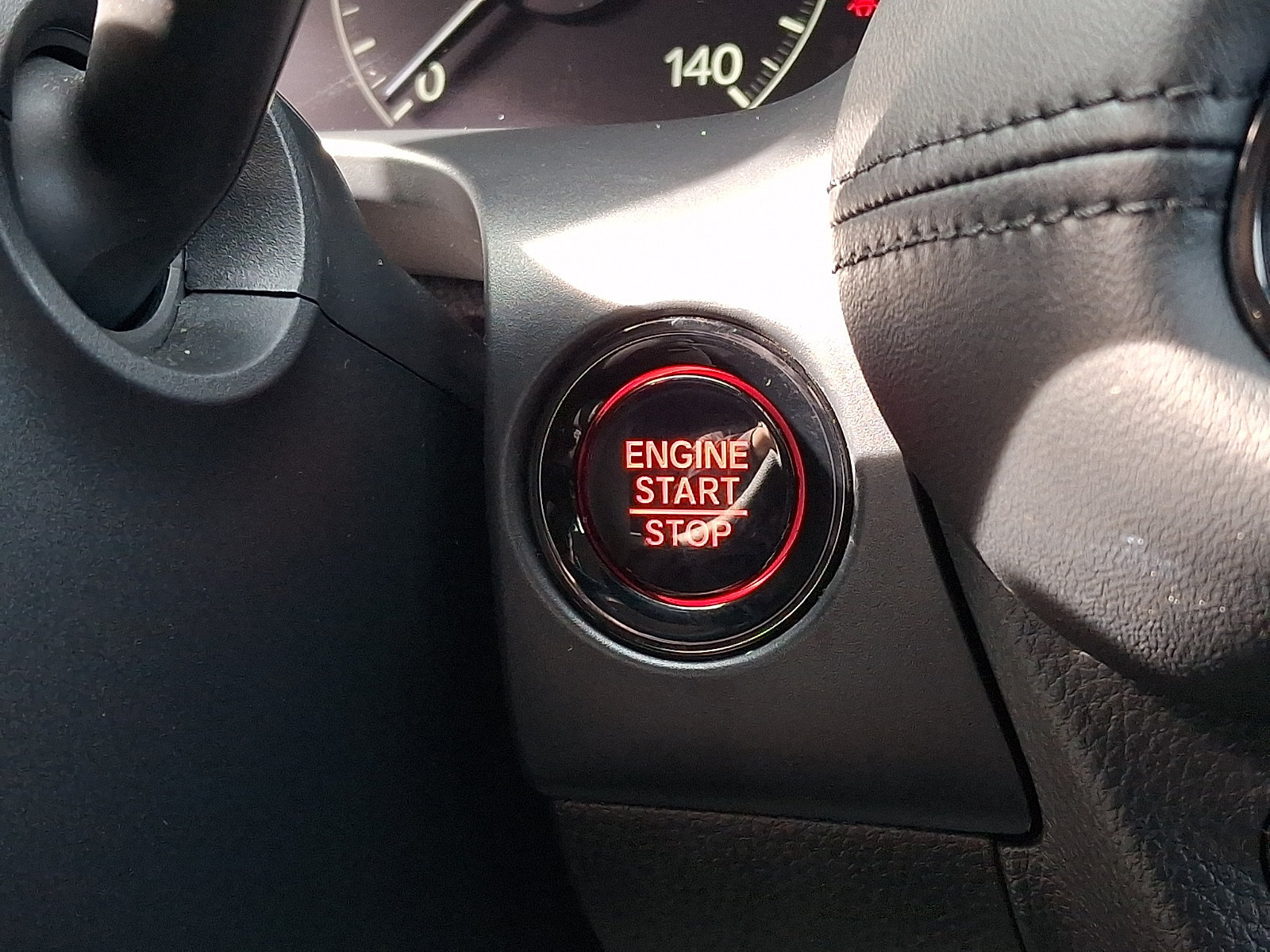Used 2025 Honda HR-V LX image 24
