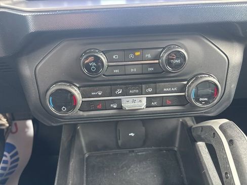 Used 2023 Ford Bronco Outer Banks image 24