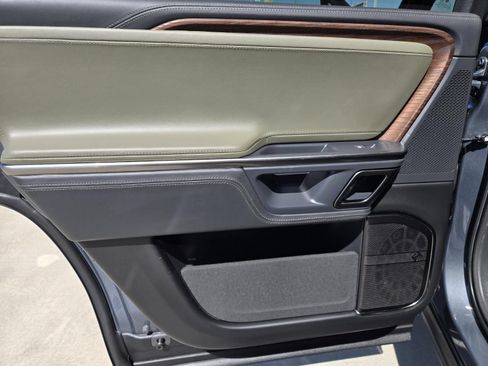 Used 2023 Rivian R1S Adventure Quad AWD/4WD image 20