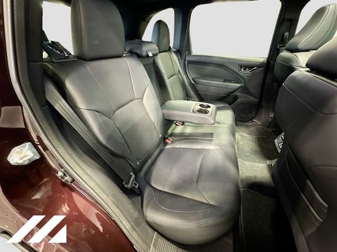 Used 2026 Subaru Forester Limited AWD/4WD image 31