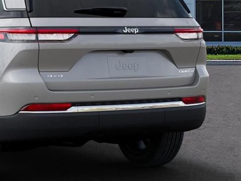 New 2026 Jeep Grand Cherokee Limited image 13
