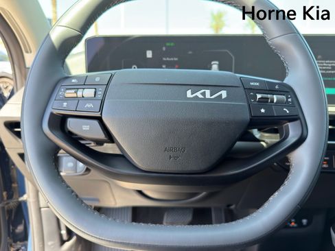 New 2026 Kia EV6 Light RWD image 12