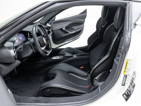 Used 2022 Ferrari 296 GTB RWD image 36