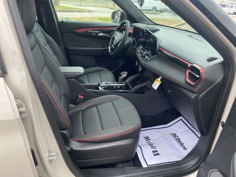 New 2026 Chevrolet TrailBlazer RS w/ Driver Confidence Package image 26