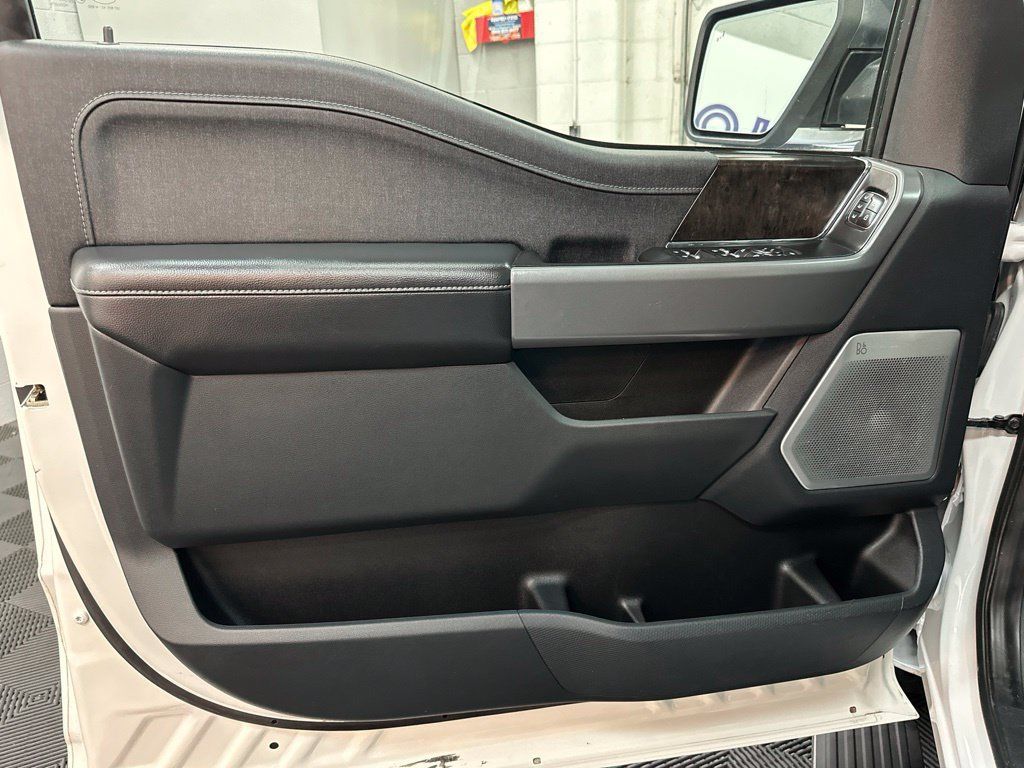Used 2021 Ford F150 Lariat w/ Equipment Group 502A High AWD/4WD image 17