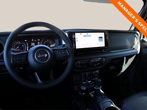 New 2025 Jeep Gladiator Rubicon image 14